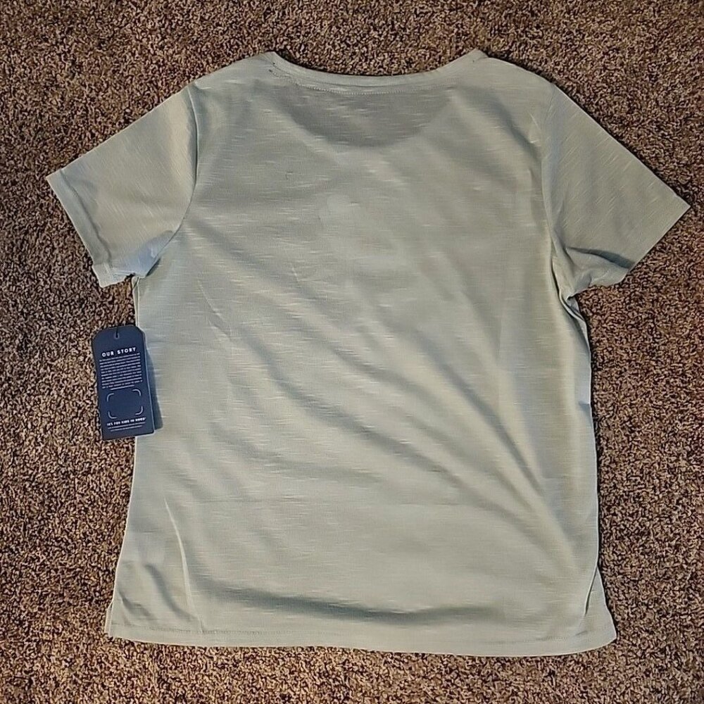 Medium Life is Good Green Sleep Shirt Dog on Adirondack Chair NEW Soft - Picture 8 of 10